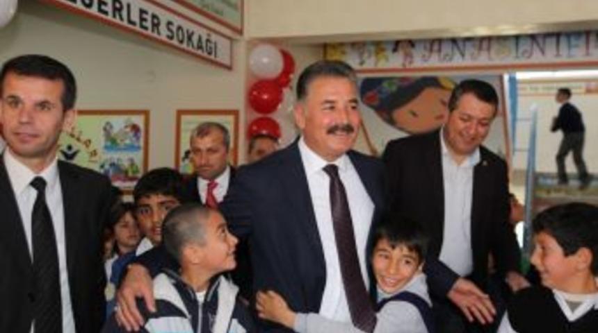 Başkan Tuna, &Ouml;ğrencilere İyi Tatiller Diledi