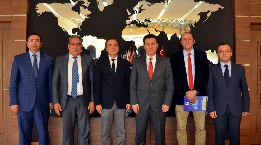 Kazak: “türkiye’de 30 Bin İnsan Organ Bekliyor”