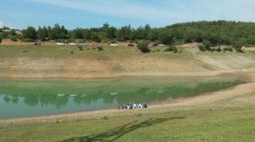 Uğurcan, Serinlemek I&ccedil;in Girdiği Baraj G&ouml;l&uuml;nde Kayboldu