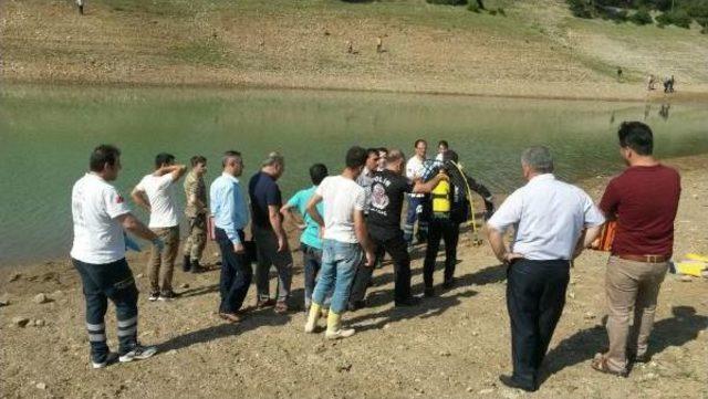 Uğurcan, Serinlemek Için Girdiği Baraj Gölünde Kayboldu 2
