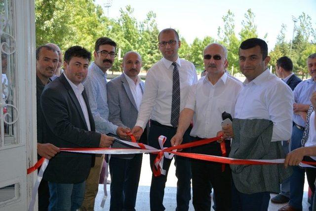 Okulda Yıl Sonu Görsel Sanatlar Sergisi 1