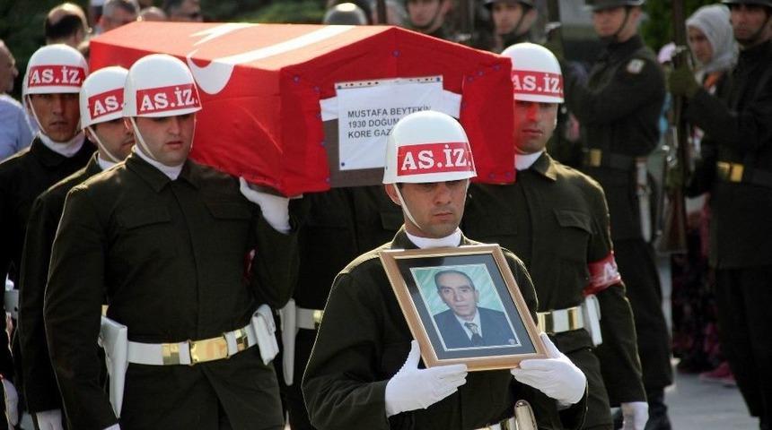 Kore Gazisi Son Yolculuğuna Uğurlandı