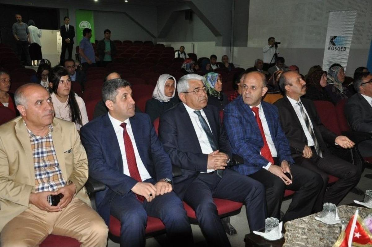 Tarım&rsquo;da Gen&ccedil; Girişimci Kadınlar Kars&rsquo;ta G&uuml;&ccedil;leniyor
