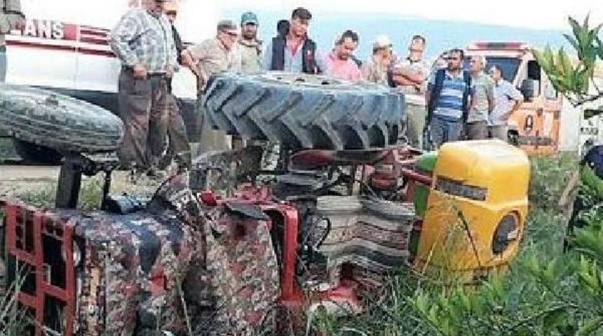 Kullandığı Traktörün Altında Kalıp Öldü