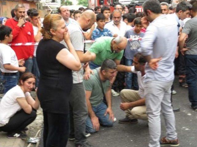 Sancaktepe'de Minibüsün Ezdiği Iki Çocuk Öldü(2)