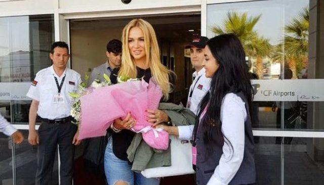 Adriana Lima Antalya da (2) 1