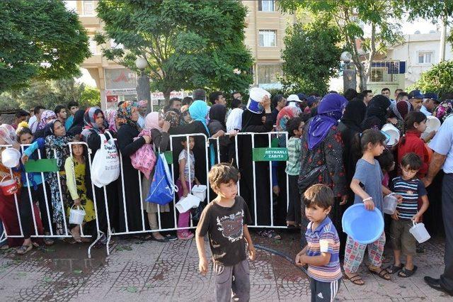 Beşir Derneğinden T&uuml;rk Ve Suriyeli İhtiya&ccedil; Sahiplerine İftar Yemeği 2