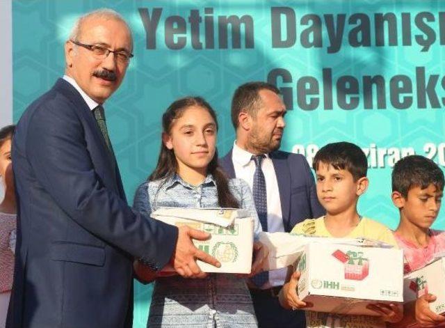 Bakan Elvan: T&uuml;rkiye 2017 Yılında Y&uuml;zde 4.4 &uuml;n &Uuml;zerinde B&uuml;y&uuml;yecek 3