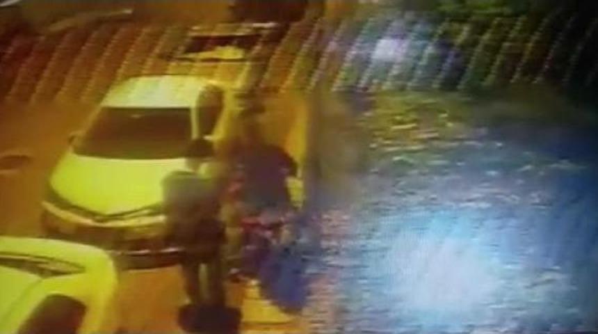 &Uuml;niversitelinin Taksitle Aldığı Motosikleti 10 Saniyede &Ccedil;alındı