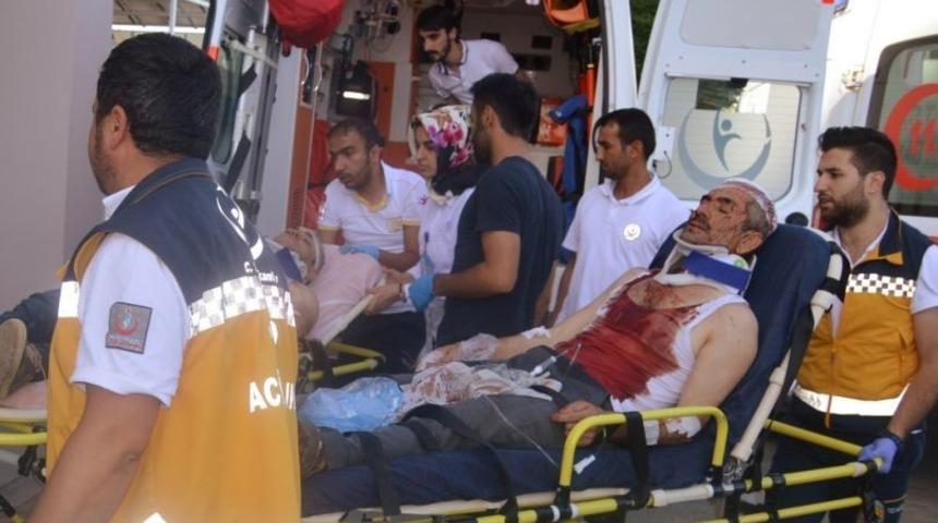 Adıyaman&rsquo;da Bi&ccedil;erd&ouml;ver Kavgası: 3 Yaralı