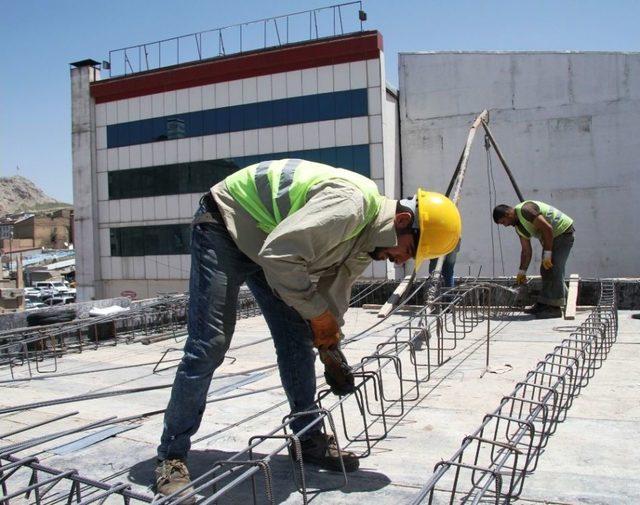 (&ouml;zel Haber) İnşaat İş&ccedil;ilerinin Zorlu Ramazan Mesaisi 1