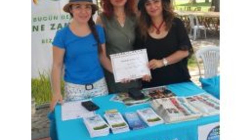 &Ccedil;evre Şenliğinde Atık İla&ccedil;ların Zararları Anlatıldı