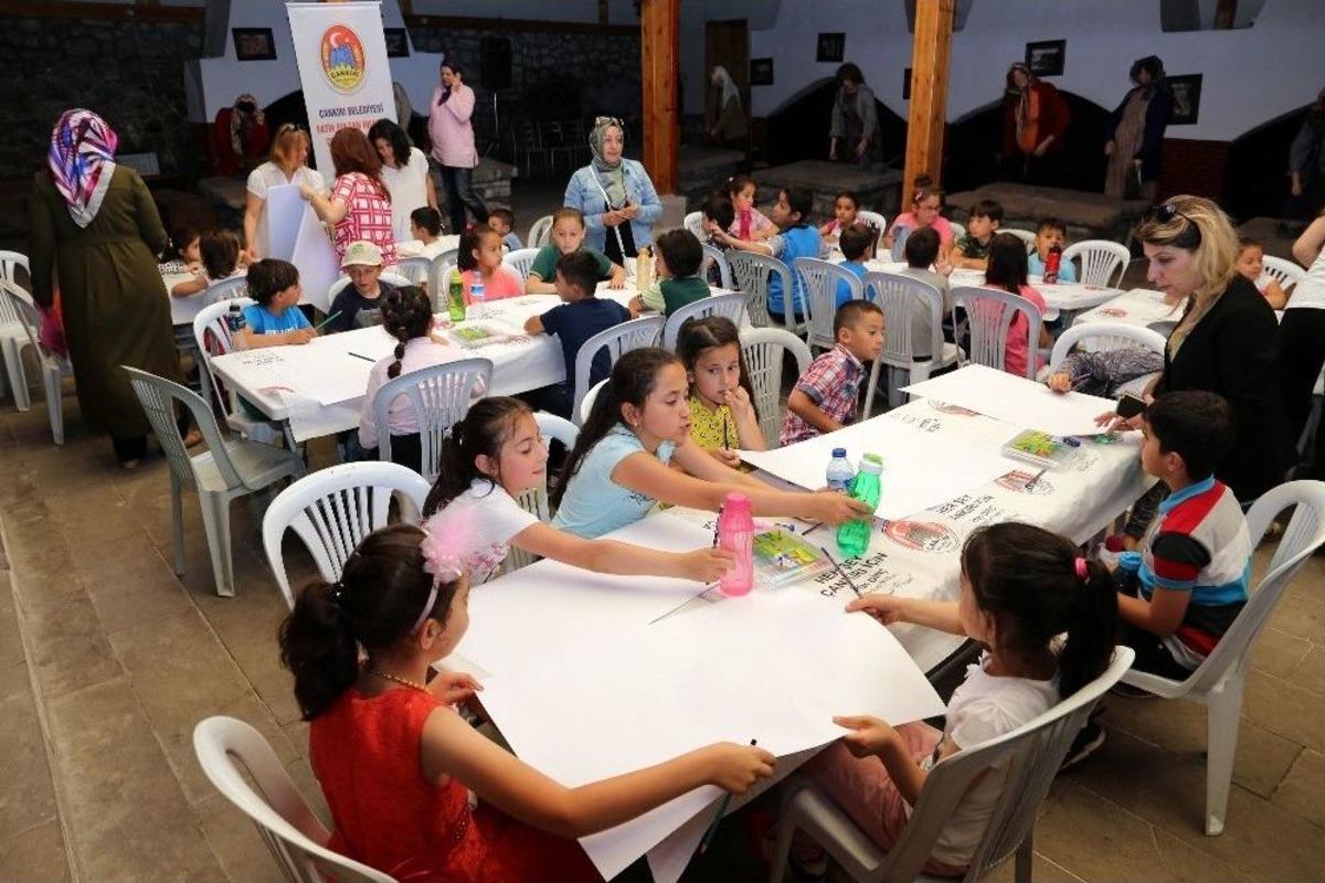 &Ccedil;ocukların Yaptığı Resimler &rsquo;masal M&uuml;zesi&rsquo;ni S&uuml;sleyecek