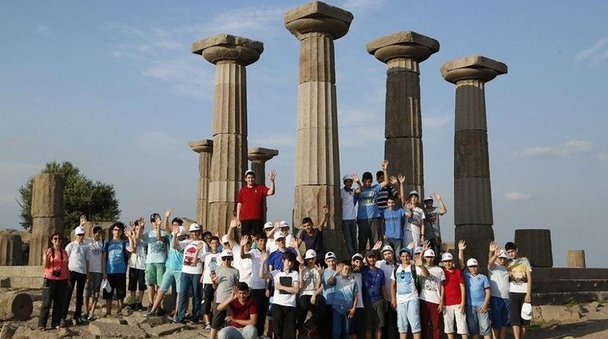 Zeytinburnu Gen&ccedil;lik Kampı Kapılarını A&ccedil;ıyor
