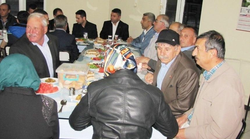 Hisarcık Belediyesinden Şehit Ve Gazi Ailelerine İftar