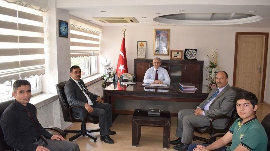 Yunus Emre Anadolu Lisesi&rsquo;nden D&uuml;nya 3.&rsquo;l&uuml;ğ&uuml;