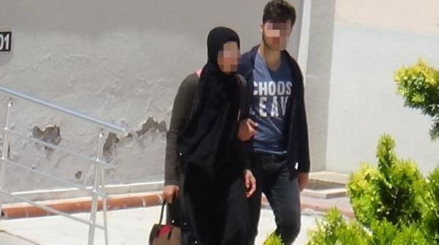 Tecav&uuml;zc&uuml; &Ouml;ğretmeni, Eşi De Boşadı