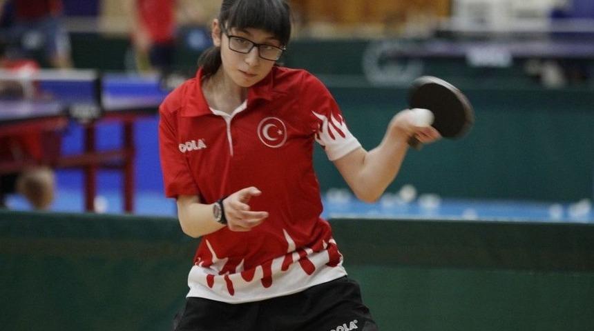 Balkan Masa Tenisi Şampiyonası&rsquo;nda &Uuml;&ccedil; T&uuml;rk Takımı Finalde