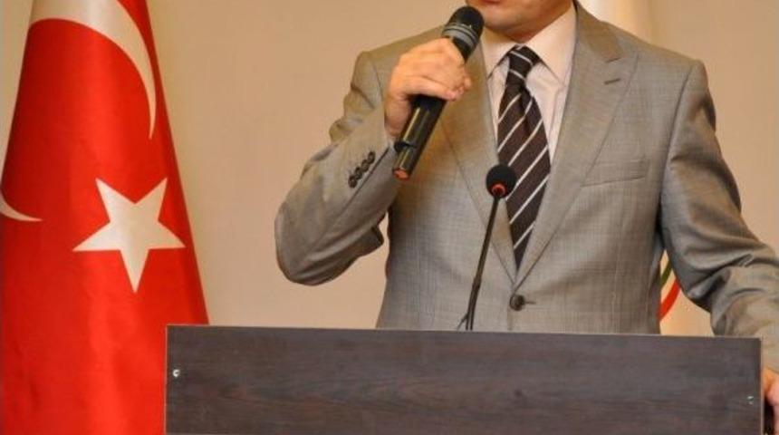 Adalet &Ccedil;alışanlarından Şehit Aileleri Ve Suriyeli Yetimlere İftar