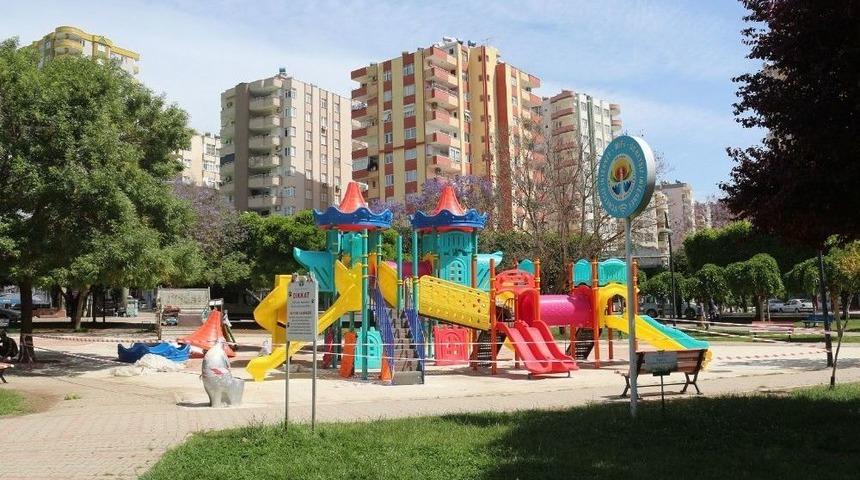 &Ccedil;ocuk Oyun Parkları Yenileniyor