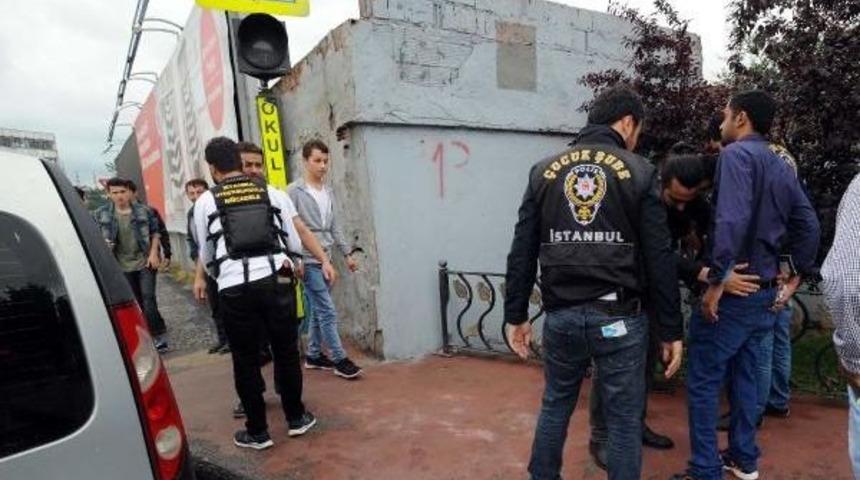 Polisten Okullarda Son G&uuml;n Denetimi