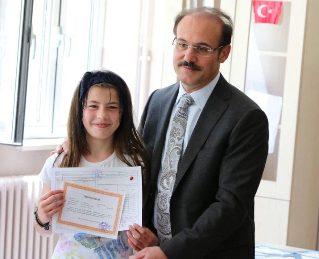 Sivas, Yozgat Ve Tokat&rsquo;ta Karne Heyecanı Yaşandı