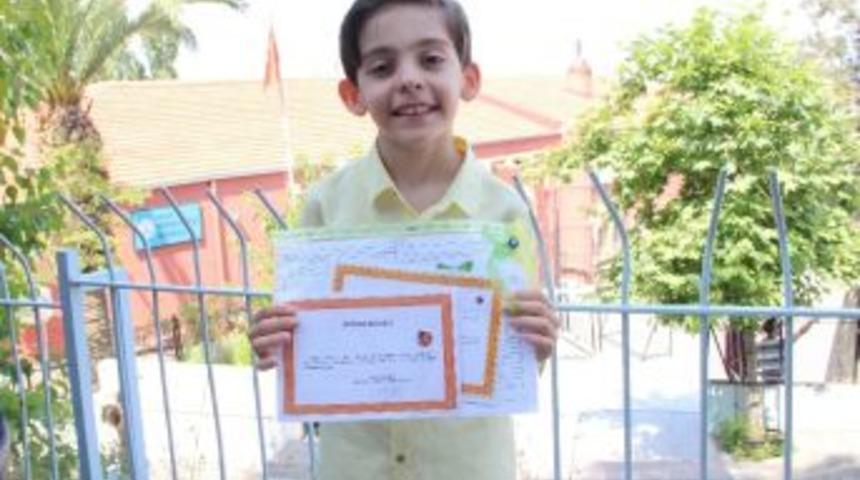 (&ouml;zel Haber) 9 Yaşında Beşinci Sınıfı Bitirdi