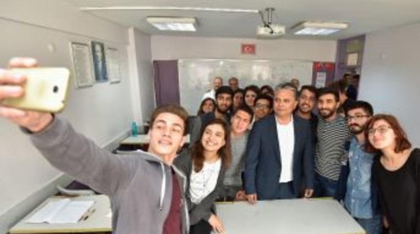 Başkan Uysal&rsquo;dan &Ouml;ğrencilere Mesaj