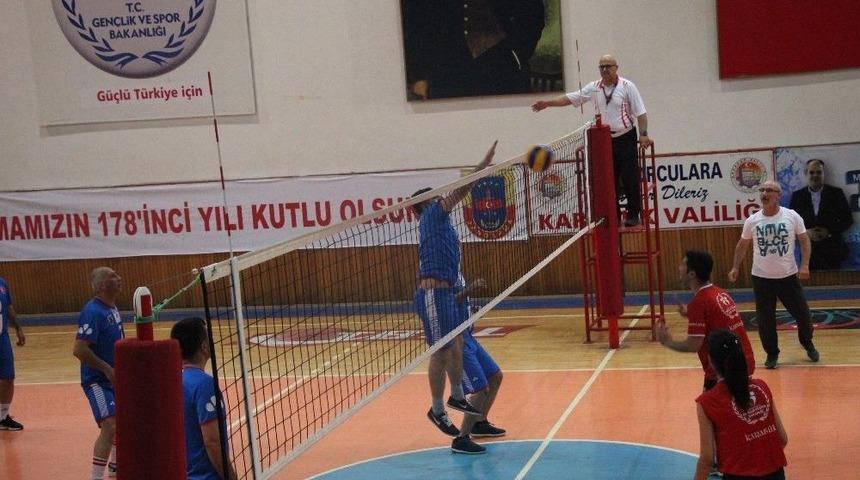 Jandarma Ve Gen&ccedil;likspor 178. Yıl İ&ccedil;in Oynadı