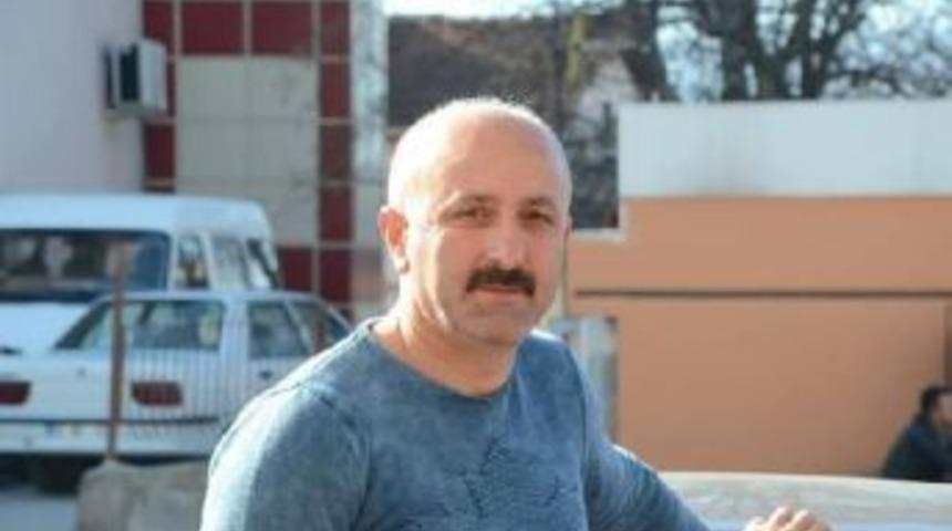 17 Yaşındaki Gen&ccedil;, Tartıştığı Esnafı Tabancayla &Ouml;ld&uuml;rd&uuml;