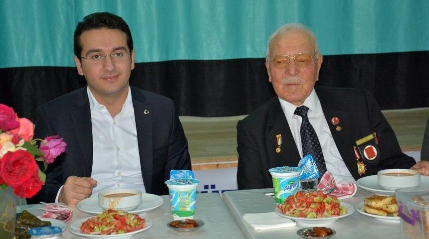 Kaymakam &Ouml;zerden&rsquo;den İftar