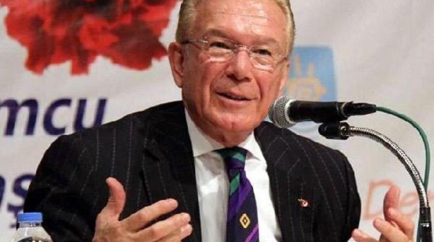 Uğur D&uuml;ndar'a  Hakaret Eden Hastane Sahibi 10 Bin Lira Tazminata Mahkum Oldu