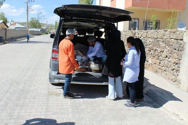 Çaldıran Belediyesinden 203 Aileye Destek