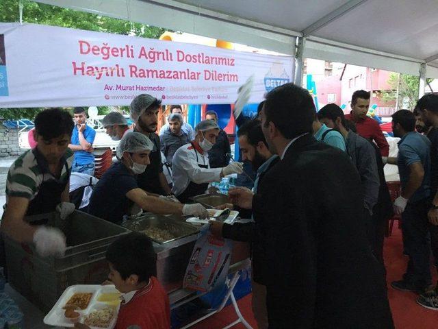Beşiktaş Belediyesi Tüm Türkiye’de Ramazan Sofraları Kuruyor 1