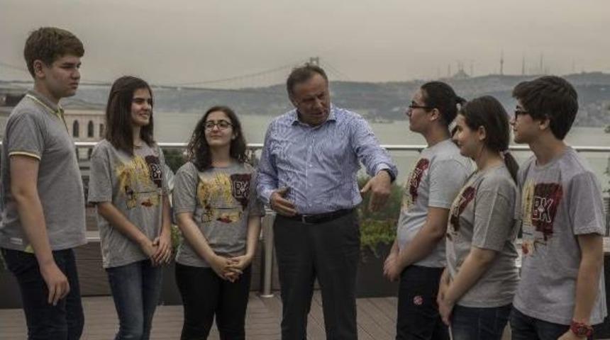Enver Y&uuml;cel Bah&ccedil;eşehir Koleji'nin Teog Birincilerini Ağırladı