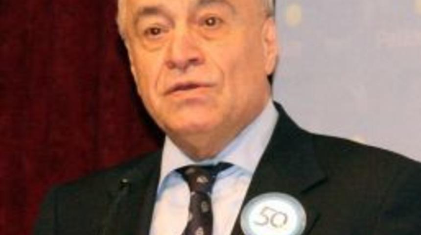 Azerbaycan Enerji Bakanı İstanbul&rsquo;da Hayatını Kaybetti