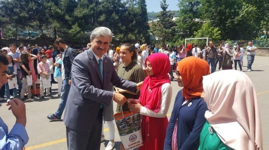 S&uuml;rmene İl&ccedil;e Milli Eğitim M&uuml;d&uuml;r&uuml; Kahveci Trabzon Vakıflar B&ouml;lge M&uuml;d&uuml;r&uuml; Oldu