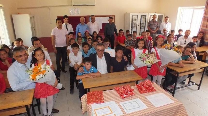 Kaymakam Şimşek&rsquo;ten Kız &Ouml;ğrencilere &ldquo;okuyun&rdquo; Nasihati