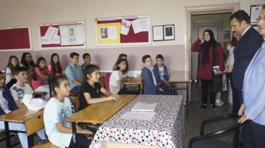 Kaymakam U&ccedil;gun&rsquo;dan &Ouml;ğrencilere &rsquo;zaman&rsquo; Tavsiyesi