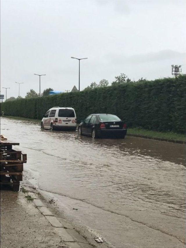 Yağış Düzce’de De Etkili Oldu