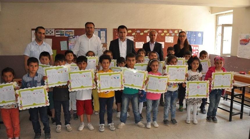 Bulanık&rsquo;ta 25 Bin &Ouml;ğrenci Karne Aldı