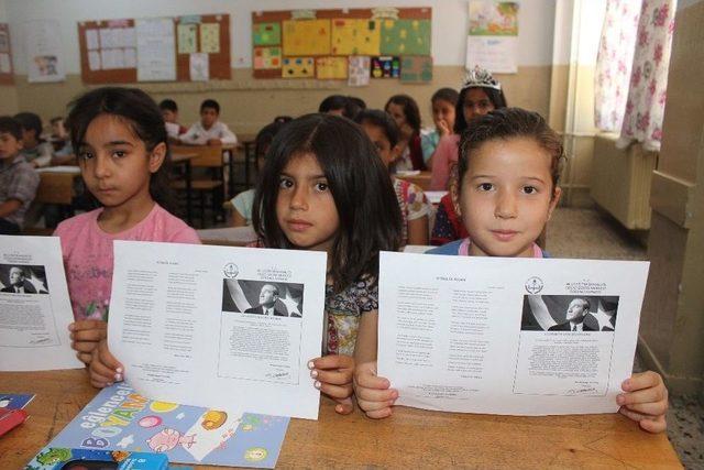 Siverek&rsquo;te Suriyeli &Ouml;ğrencilerin Karne Sevinci 3