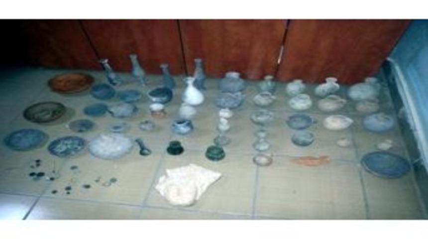 Aslanapa'da 72 Par&ccedil;a Tarihi Eser Ele Ge&ccedil;irildi