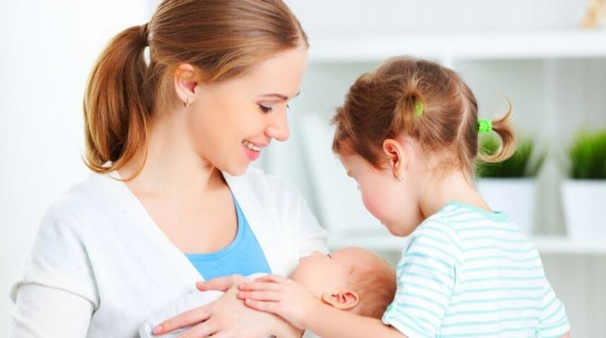 Kardeş kıskan&ccedil;lığıyla nasıl başa &ccedil;ıkılır?