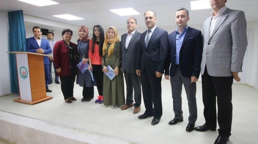 Başkan &Ouml;zaltun&rsquo;dan Okul Derecesi Yapan &Ouml;ğrencilere Tablet