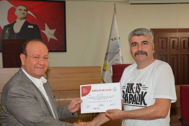 Babalar Sertifikalarını Aldı 1