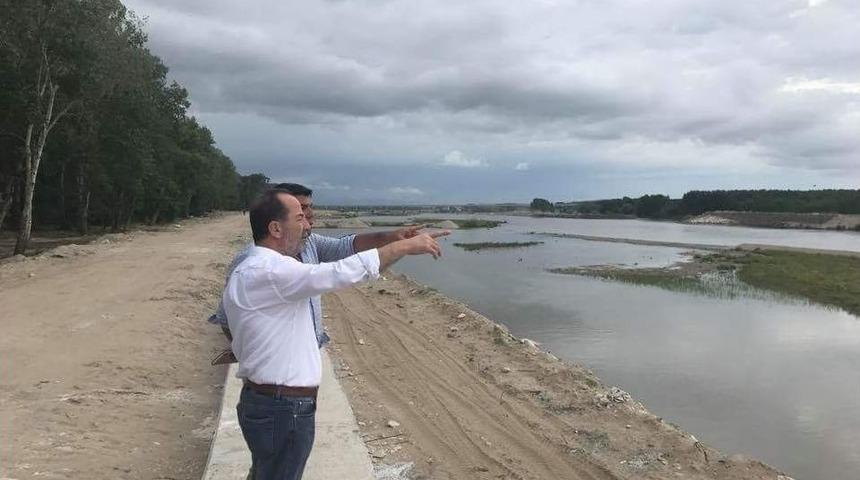 Edirne Kent Ormanında &Ccedil;alışmalar Devam Ediyor