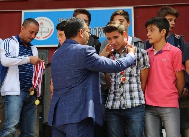 Uşak&rsquo;ta Karne Heyecanı 2