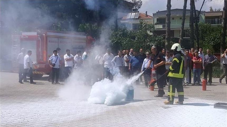 &Ouml;ğretmenlere Yangın Eğitimi Verildi