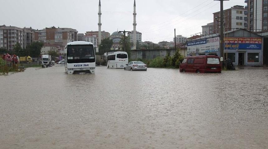&Ccedil;erkezk&ouml;y&rsquo;de Yollar G&ouml;le D&ouml;nd&uuml;